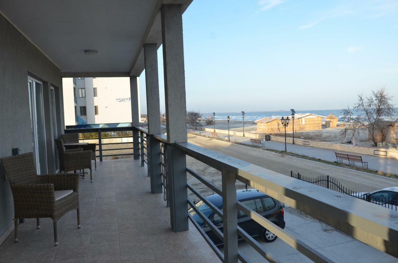 California Dreaming Hotel Navodari Bagian luar foto