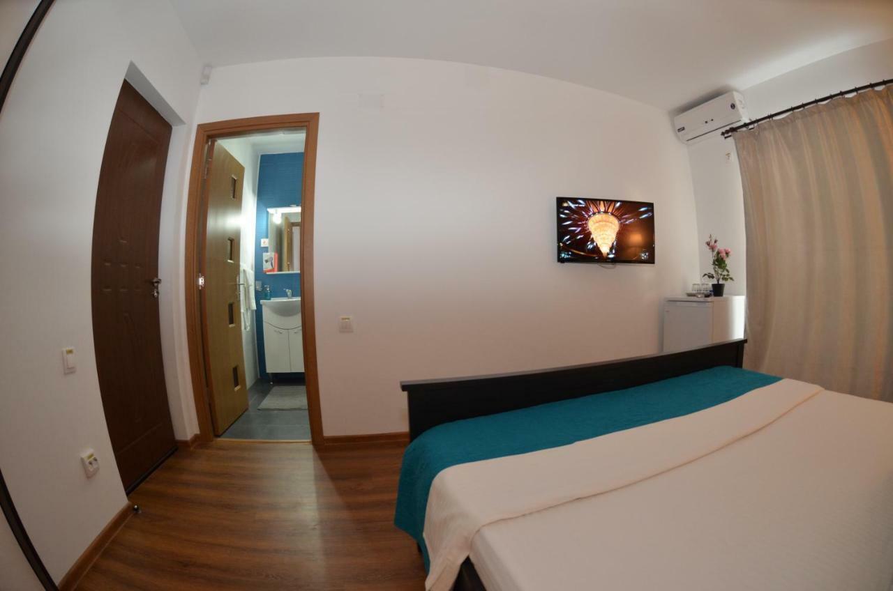 California Dreaming Hotel Navodari Bagian luar foto